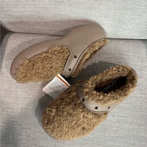 NWT Crocs The Thing Fuzzed Fur Clog Shoe Lined Mushroom W11 M9
